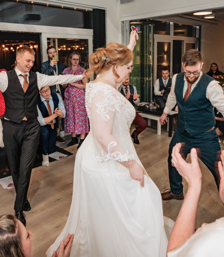 Wedding photograph 321
