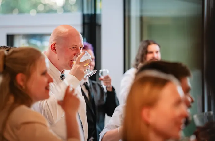 Wedding photograph 390